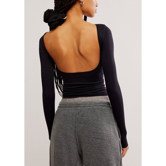 🆕 FREE PEOPLE Low Back Seamless Long Sleeve / Black - Picture 1 of 5